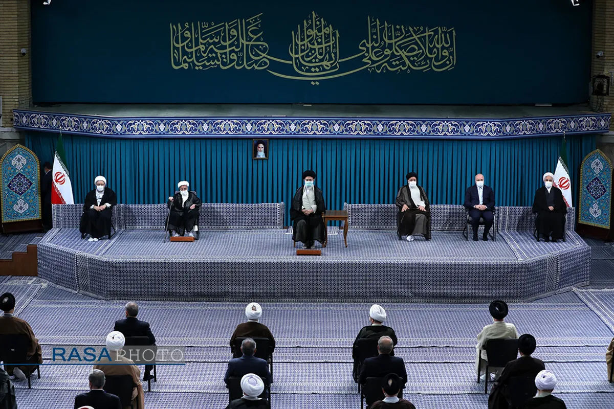 دیدار میهمانان کنفرانس وحدت اسلامى&zwnj; و جمعی از مسئولان نظام با رهبر انقلاب