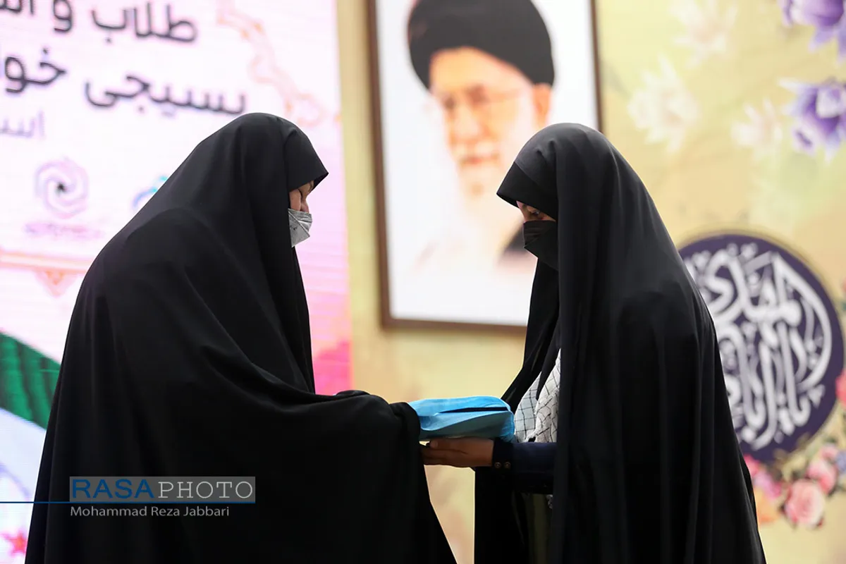 همایش بزرگ طلاب و اساتید بسیجی خواهر قم