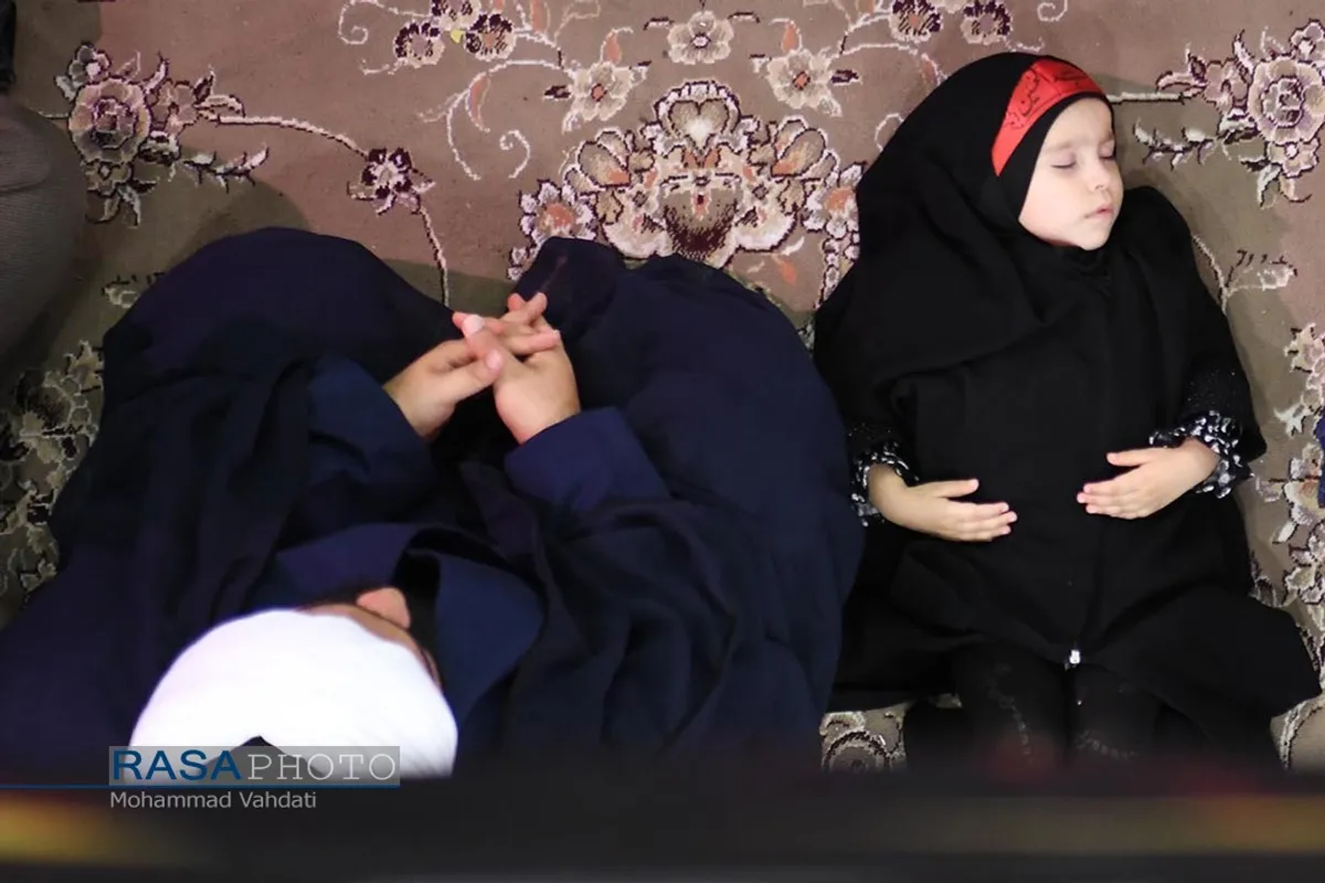 عزاداری شب سوم محرم در هیئت فاطمیون