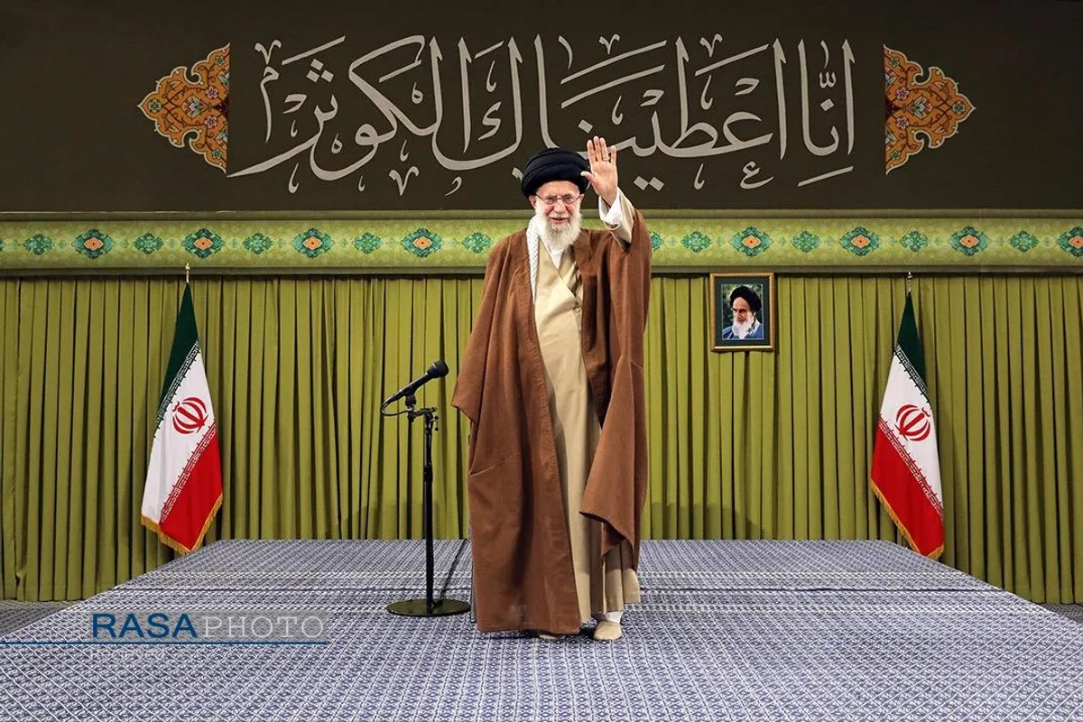 دیدار مداحان اهل&zwnj;بیت (علیهم&zwnj;السلام) با مقام معظم رهبری