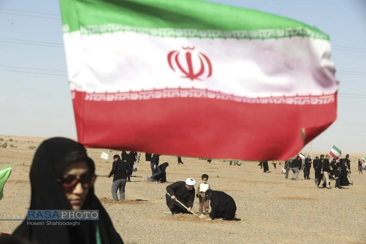 غرس ۶۵۰۰ نهال به یاد رهبر شهید انقلاب و شهدای جنگ تحمیلی سوم