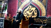 مردم ایران پای انقلاب خود ایستاده‌اند