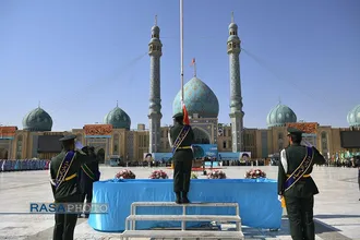 صبحگاه مشترک نیروی&zwnj;های مسلح در مسجد مقدس جمکران