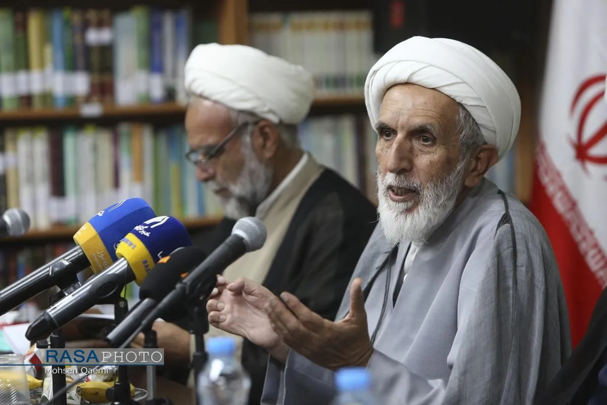 آئین رونمایی از کتاب "فقه خبر"