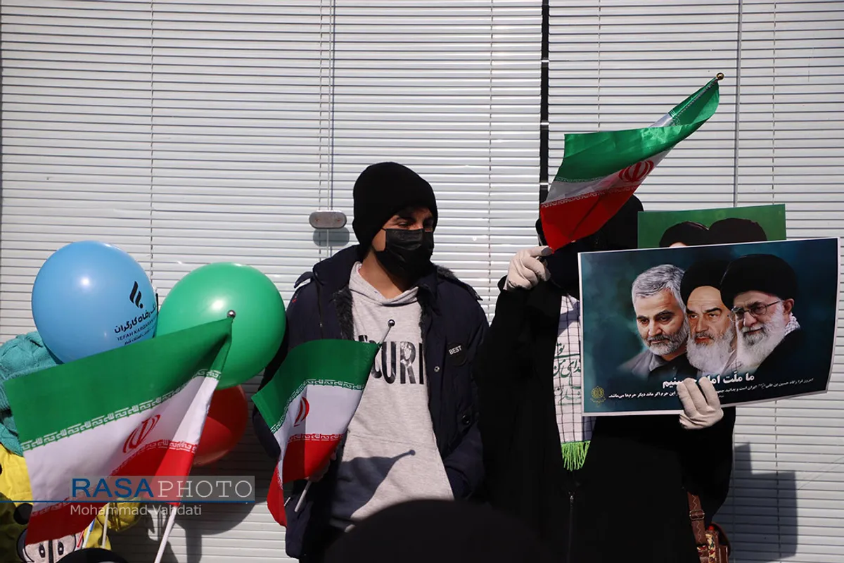 راهپیمایی باشکوه مردم قم در جشن پیروزی انقلاب