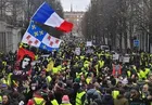 Police clash with protesters on May Day march in French capital