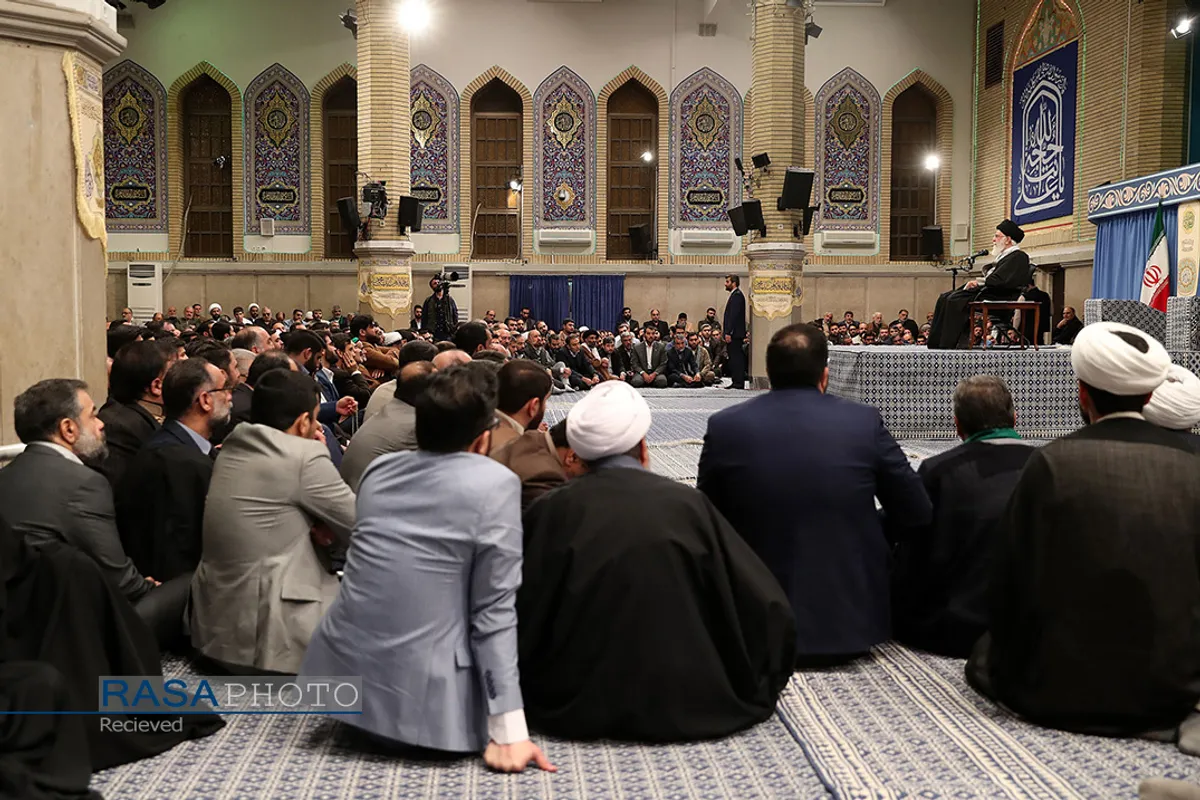 دیدار مداحان اهل&zwnj;بیت (علیهم&zwnj;السلام) با مقام معظم رهبری