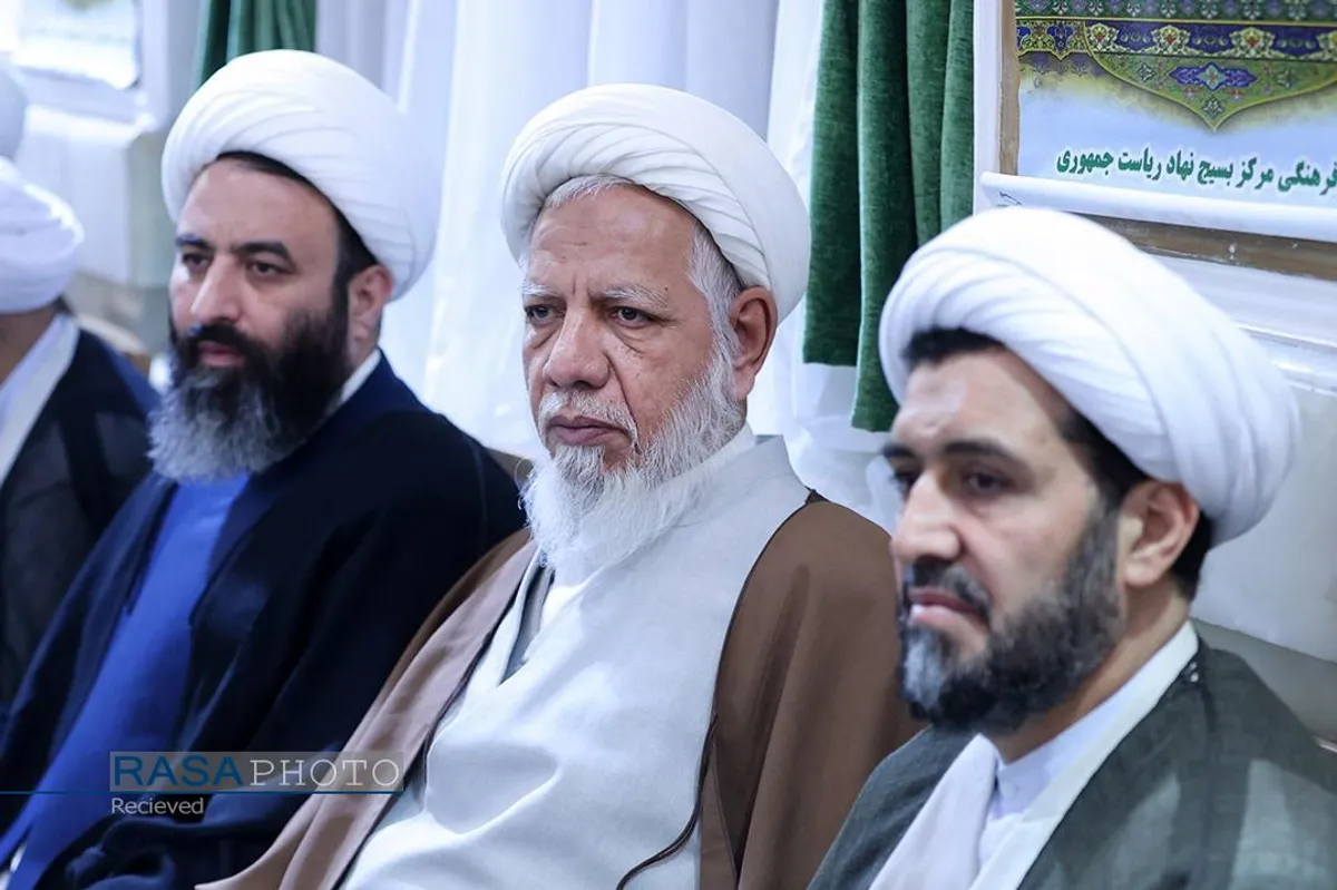 نشست با جمعی از علما و روحانیون با رئیس جمهور
