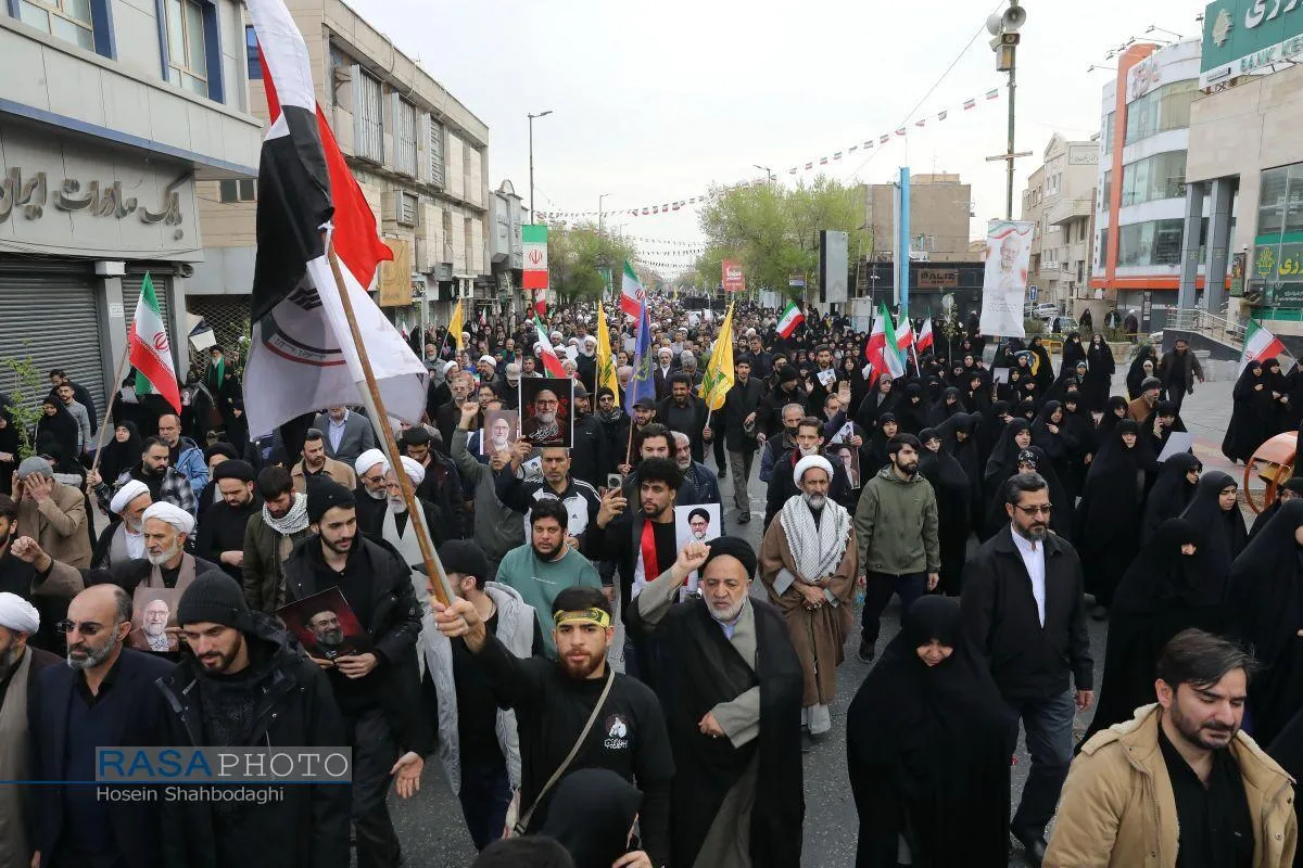 تشییع پیکر شهید خطیب در قم