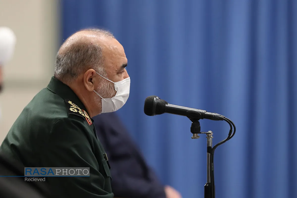 دیدار دست&zwnj;اندرکاران مراسم سالگرد شهادت حاج قاسم سلیمانی با رهبر انقلاب