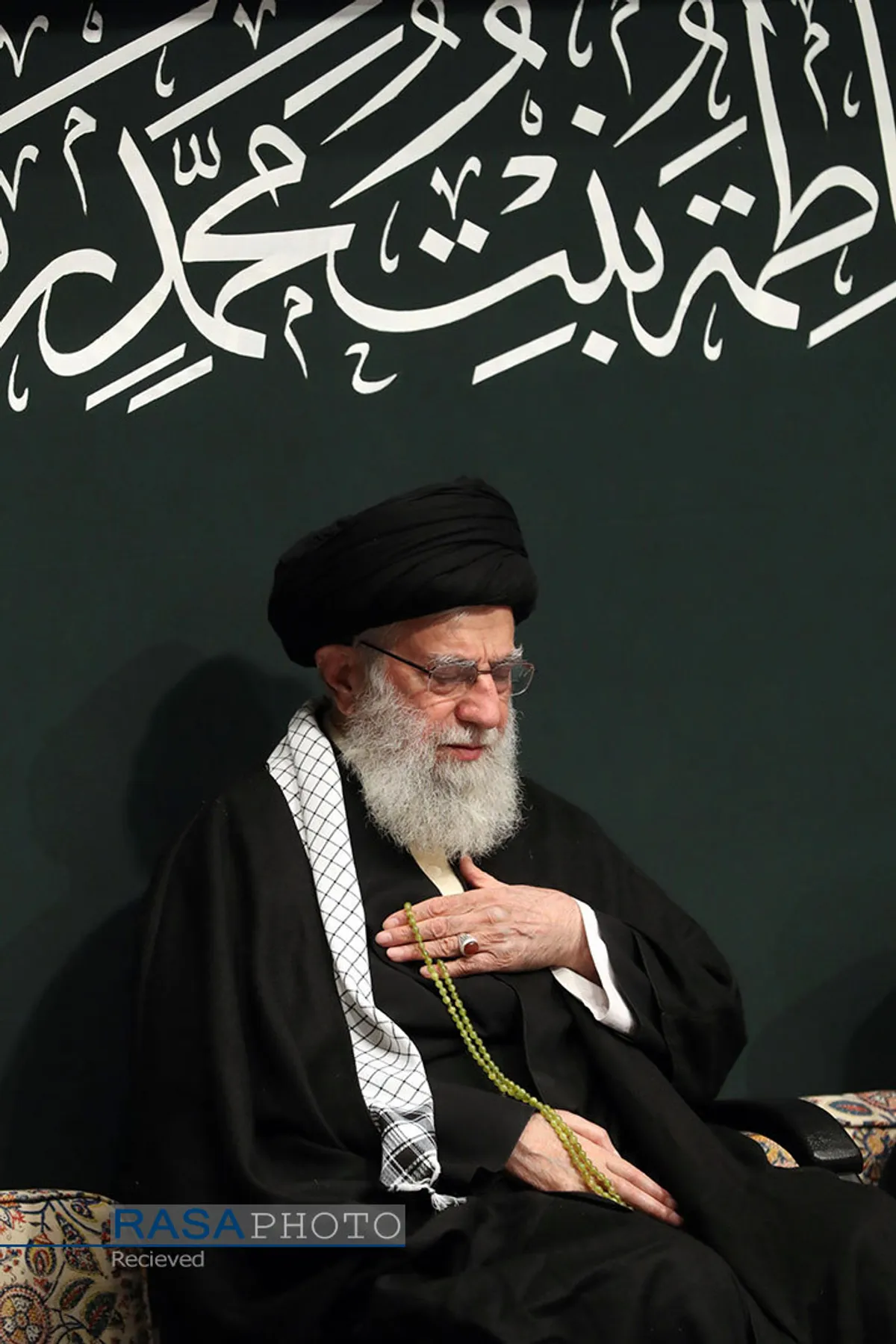 مراسم عزاداری شام شهادت حضرت فاطمه&zwnj;زهرا (سلام&zwnj;الله&zwnj;علیها) با حضور مقام معظم رهبری