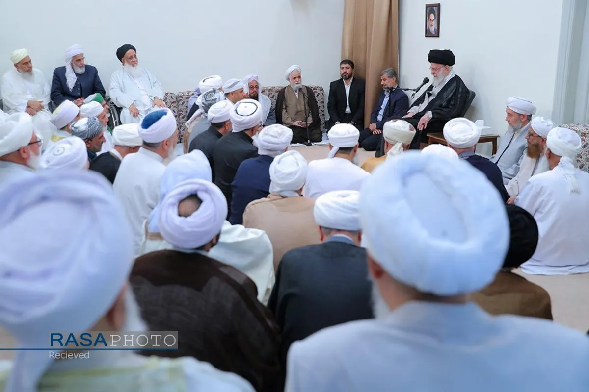 دیدار جمعی از علما و بزرگان اهل سنت کشور با رهبر معظم انقلاب