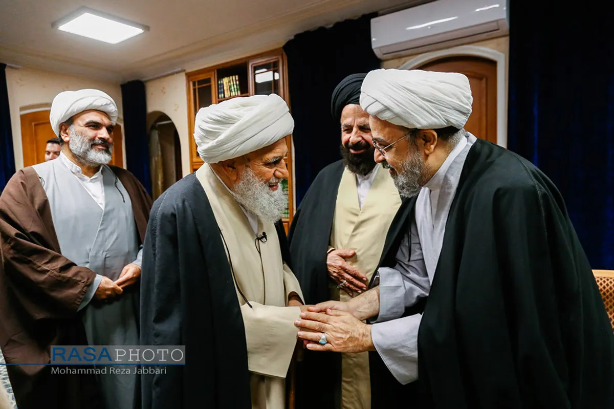 دیدار دبیرکل مجمع جهانی تقریب مذاهب با آیت الله کریمی جهرمی&lrm;&lrm;