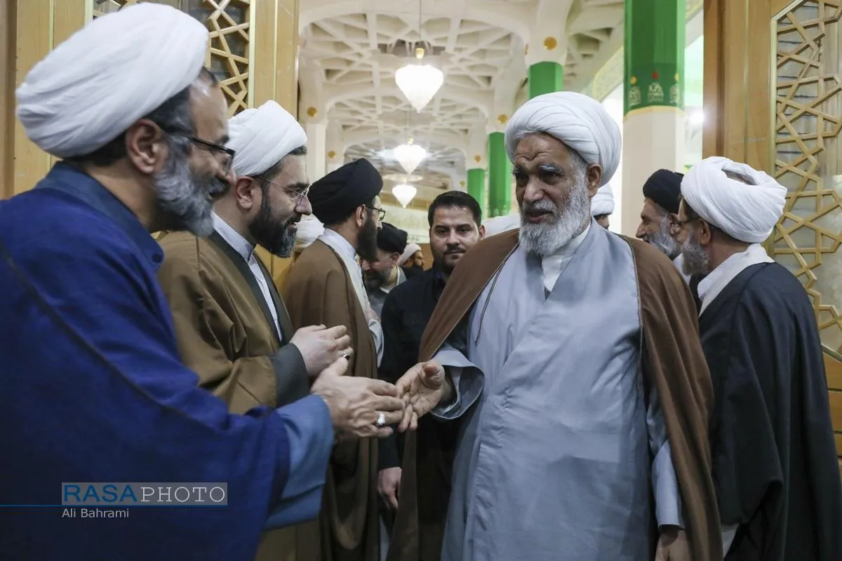 بزرگداشت شهدای فتنه اخیر آمریکایی صهیونیستی در قم