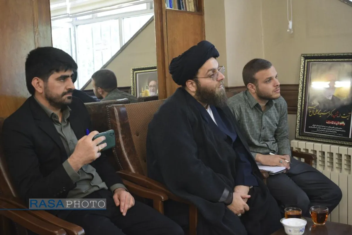 دیدار مدیرعامل رسا با پدر شهید حجت الاسلام والمسلمین محمدعلی آل هاشم امام جمعه تبریز