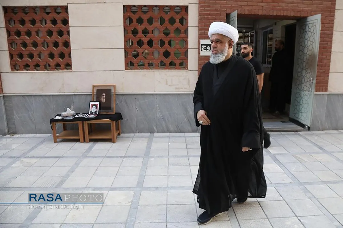 حضور شخصیت&zwnj;های حوزوی و گروه&zwnj;های مردم در دفتر حزب الله لبنان در قم