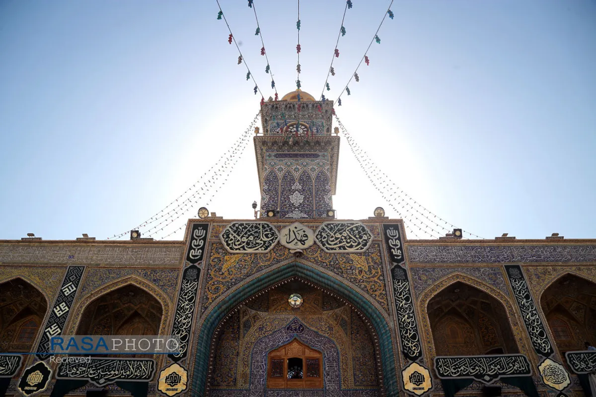 احتزاز پرچم غدیر در حرم حضرت امیر المومنین (علیه السلام)