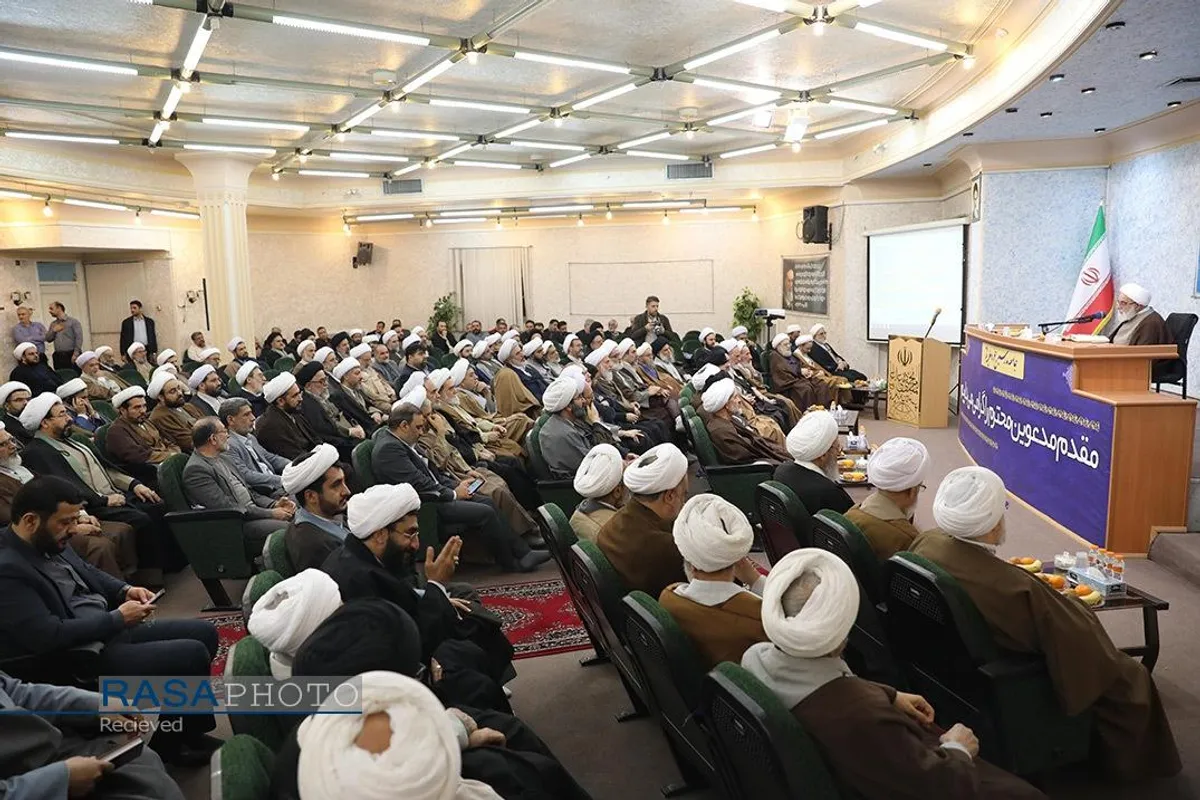 مراسم تودیع و معارفه مسئول دبیرخانه شورای عالی حوزه&zwnj;های علمیه