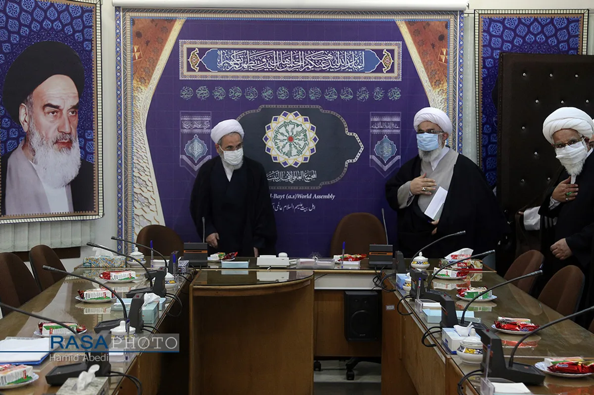 امضاء تفاهم&zwnj;نامه بین حوزه علمیه و مجمع جهانی اهلبیت (ع)