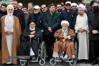تشییع پیکر آیت&zwnj;الله امامی کاشانی در حرم مطهر رضوی