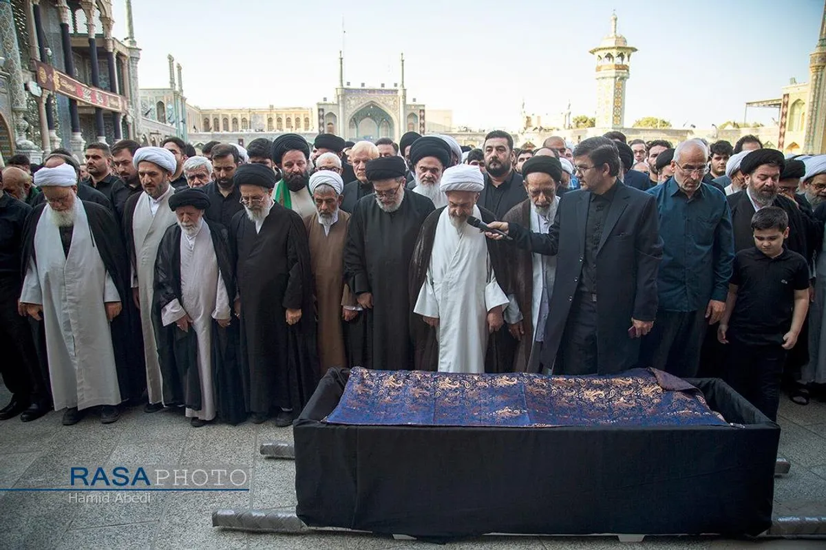 تشییع همسر آیت الله شبیری زنجانی