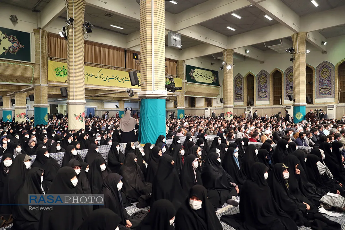 دیدار مداحان اهل&zwnj;بیت (علیهم&zwnj;السلام) با مقام معظم رهبری