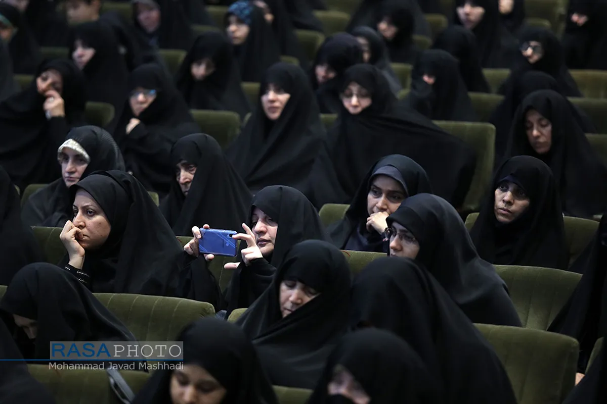 دیدار نخبگان حوزوی و دانشگاهی با حضرت آیت الله جوادی آملی در مشهد