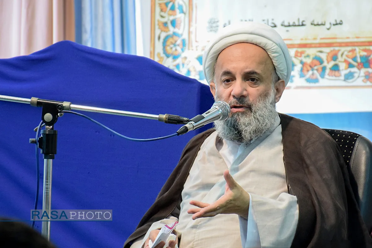 حجت الاسلام والمسلمین مجتبی روحانی (حسن روحانی) | مراسم آغاز سال جدید تحصیلی حوزه علمیه خاتم الانبیا بابل
