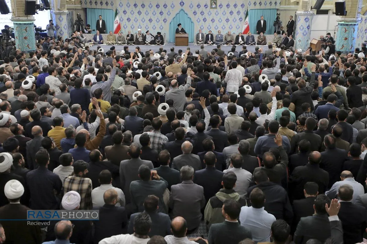 محفل انس با قرآن کریم با حضور رهبر معظم انقلاب