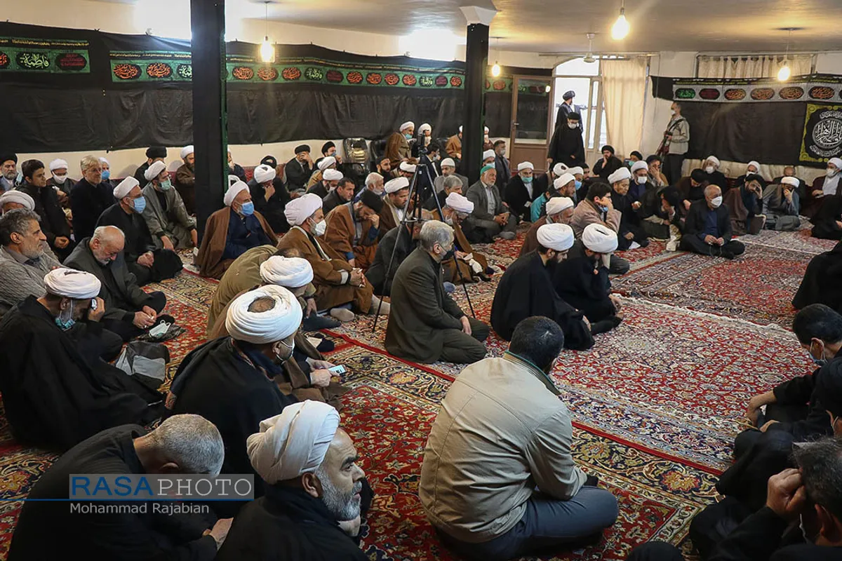 عزاداری روز شهادت حضرت صدیقه کبری (س) در بیت آیت الله مرتضوی