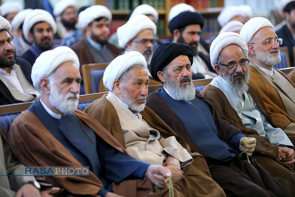 نشست رمضانی رئیس جمهور با جمعی از علما و فضلاء