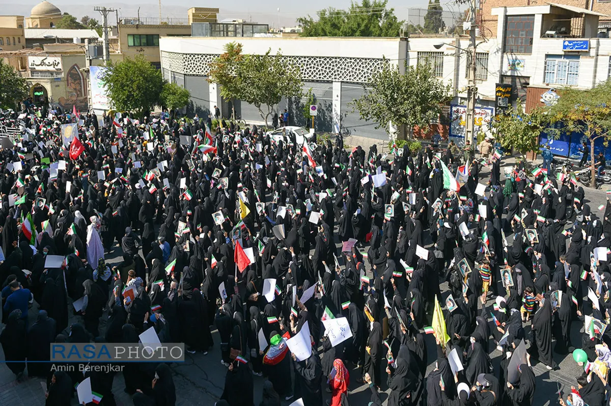 راهپیمایی "بانوان فاطمی" در شیراز