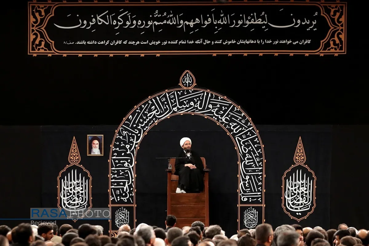 دومین شب مراسم عزاداری حضرت اباعبدالله الحسین (علیه&zwnj;السلام) با حضور رهبر انقلاب