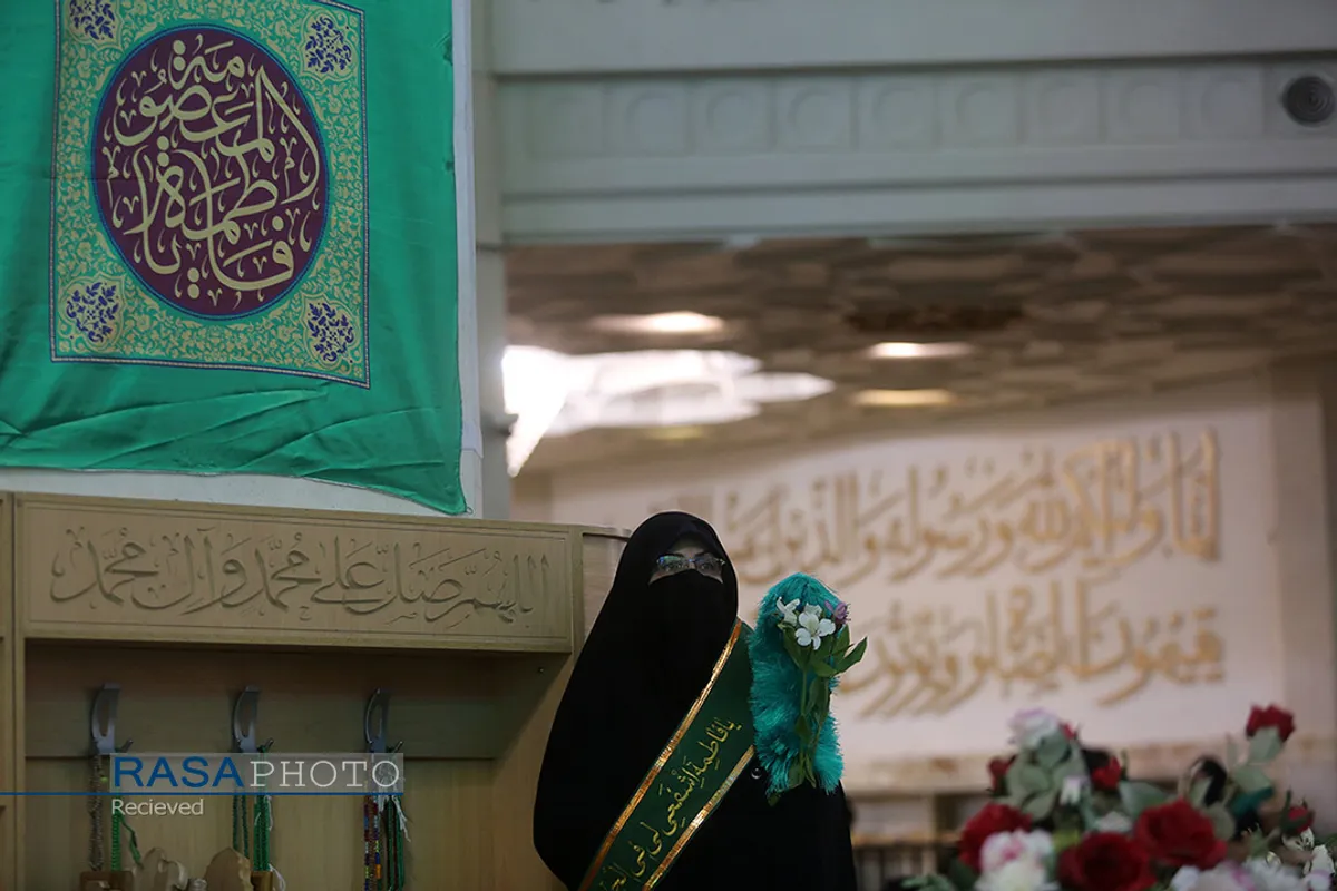 آیین آغاز جشن&zwnj;های دهه کرامت در حرم حضرت معصومه (سلام الله علیها)