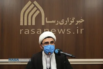 تجلیل از طلبه جهادی فعال در بیمارستان&zwnj;های کرونایی به مناسبت روز پرستار
