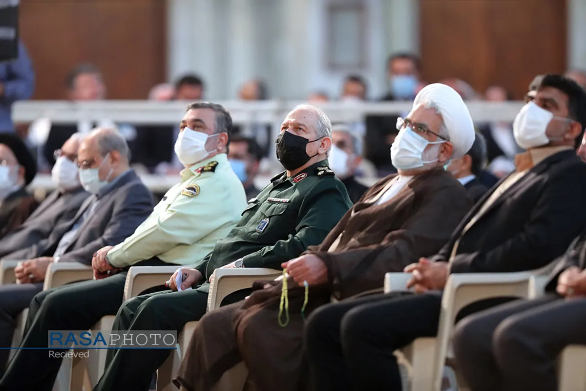 حضور و سخنرانی رهبر انقلاب در مراسم سی&zwnj;وسومین سالگرد رحلت امام خمینی (ره)