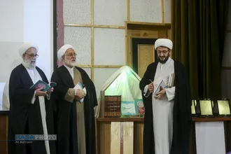مراسم تقدیر از برترین آثار پژوهشی طلاب و اساتید جشنواره علامه حلی