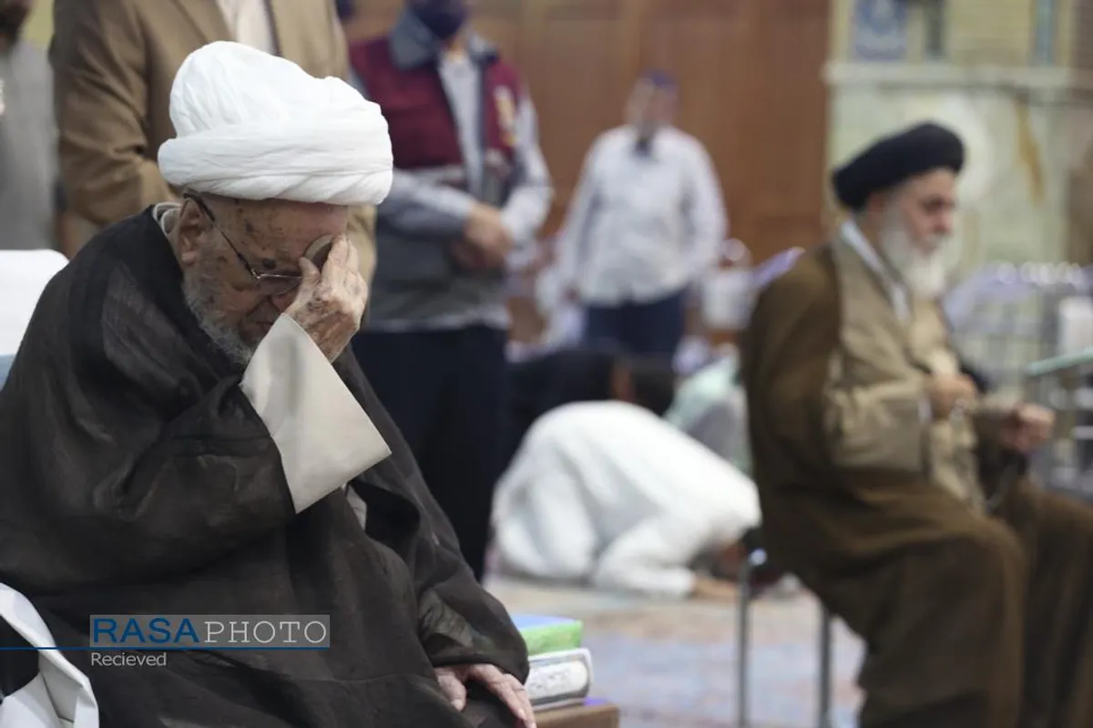 حضور حضرت آیت الله مکارم شیرازی در مسجد مقدس جمکران