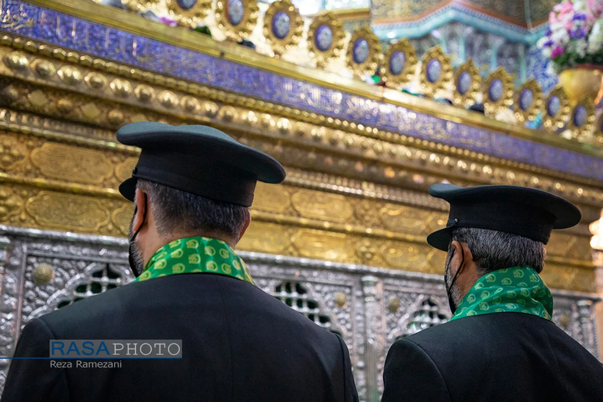 آیین سیاهپوشان ضریح مطهر بانوی کرامت