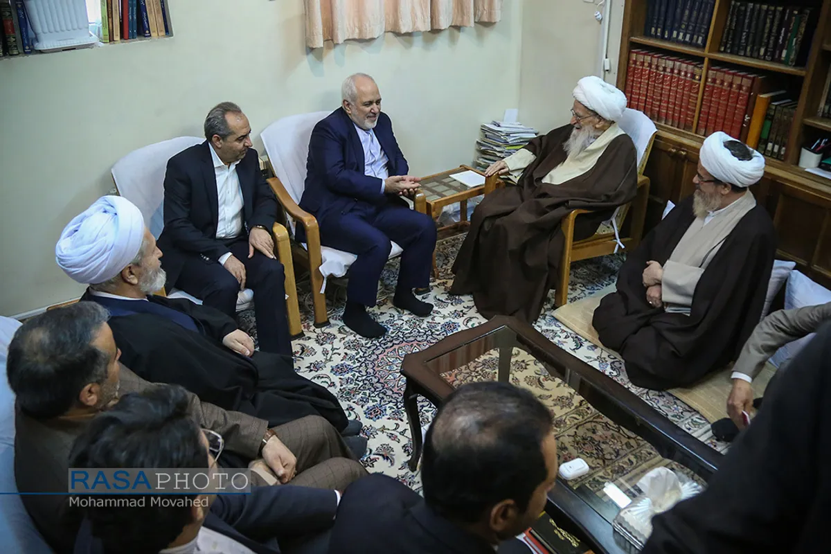 دیدار ظریف وزیر امور خارجه با علما و مراجع تقلید در قم