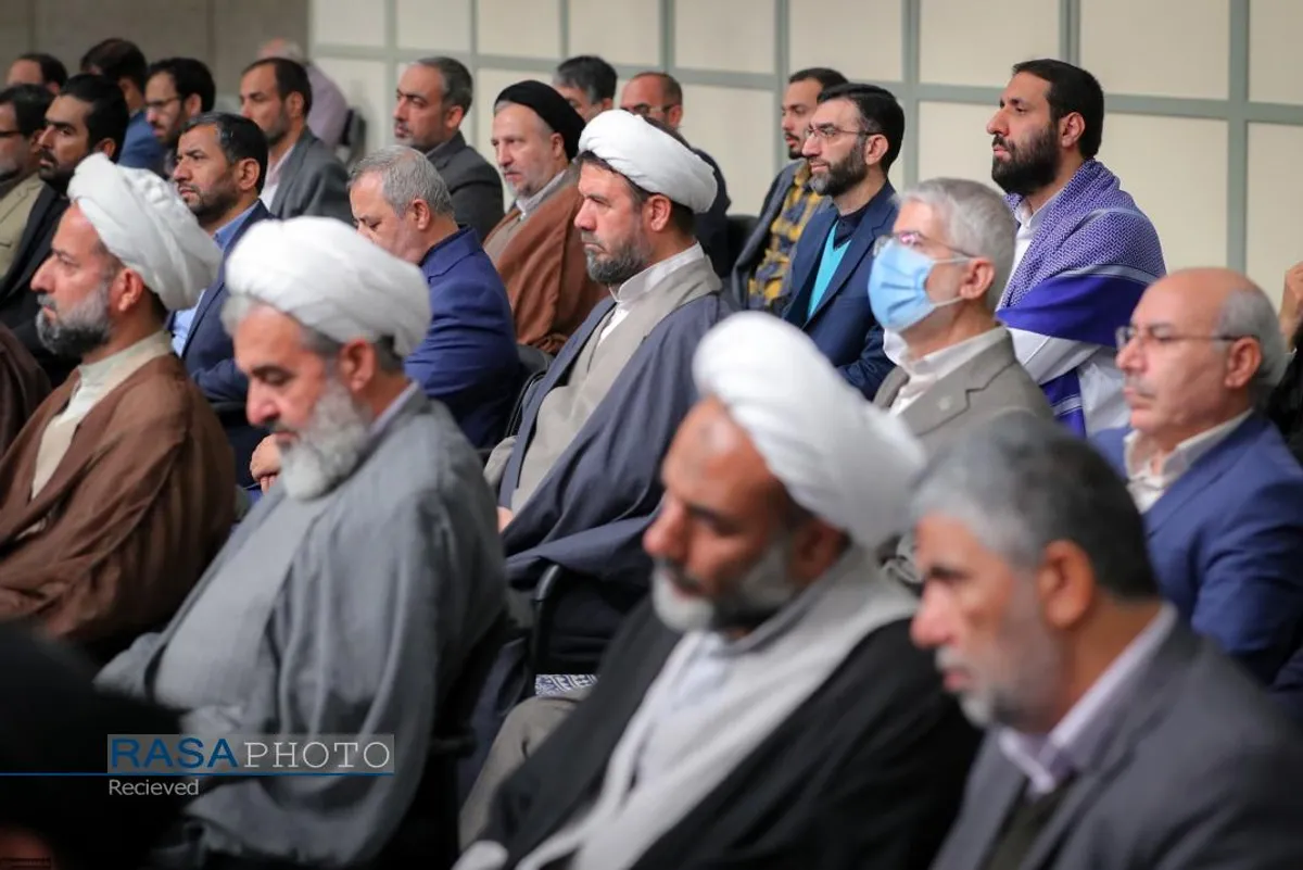 دیدار اعضای ستاد برگزاری کنگره بین&zwnj;المللی بزرگداشت علامه طباطبائی با رهبر انقلاب