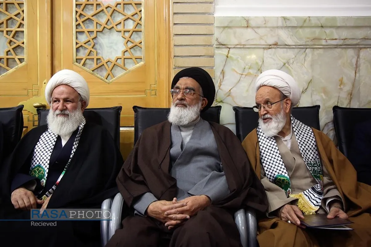 گرامیداشت فرماندهان شهید حزب&zwnj;الله در حرم بانوی کرامت