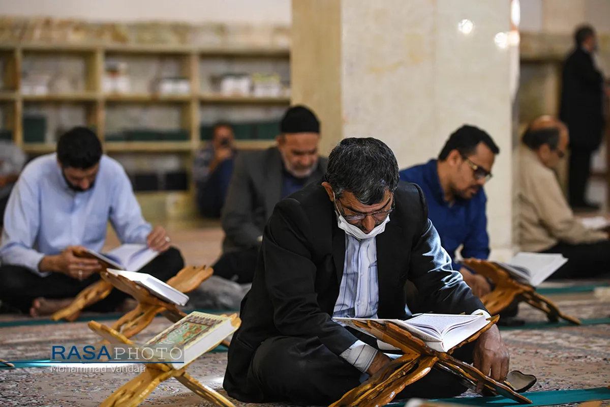 مراسم جزء&zwnj;خوانی قرآن کریم در حرم کریمه اهلبیت (ع)