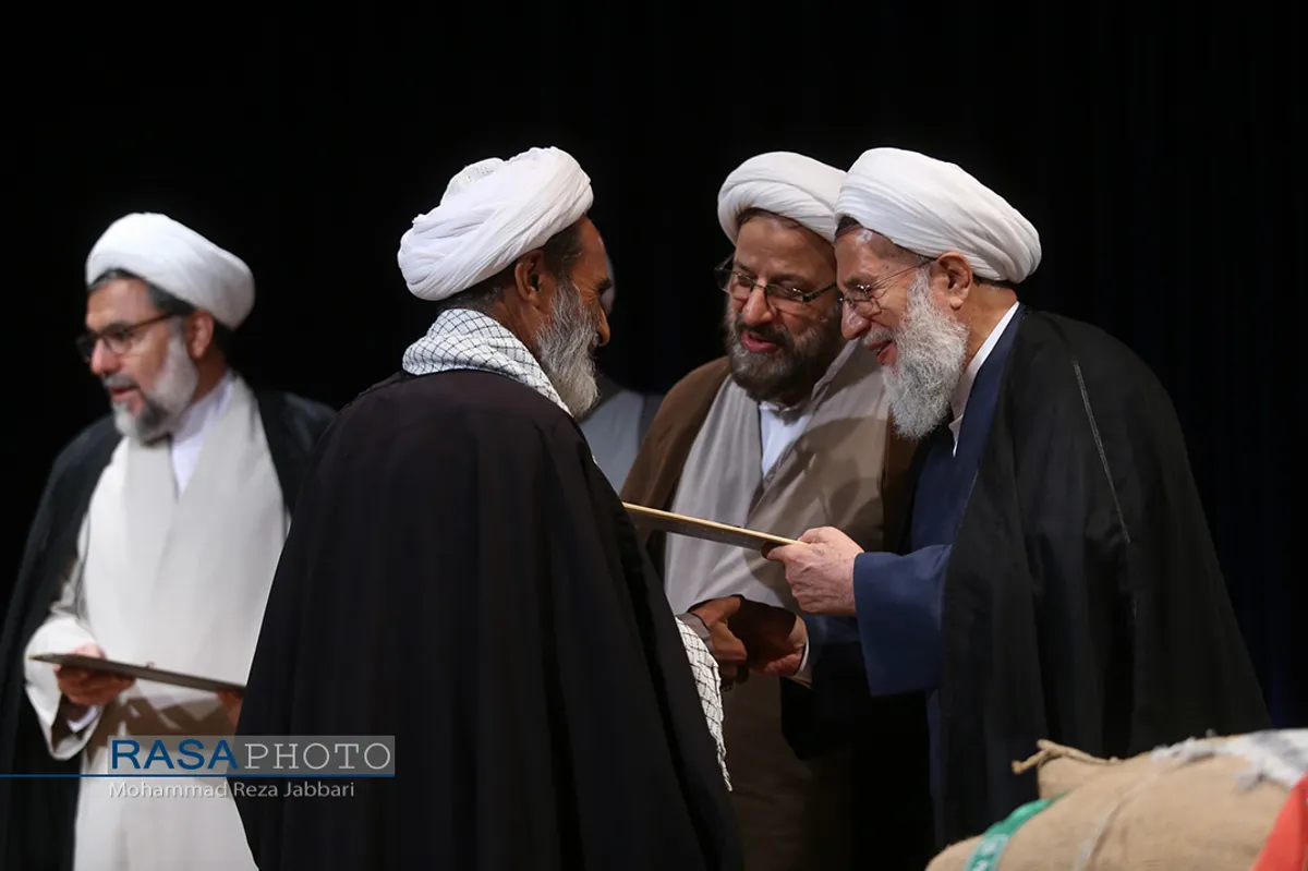 همایش نقش مبلغان در دفاع مقدس&lrm;&lrm;