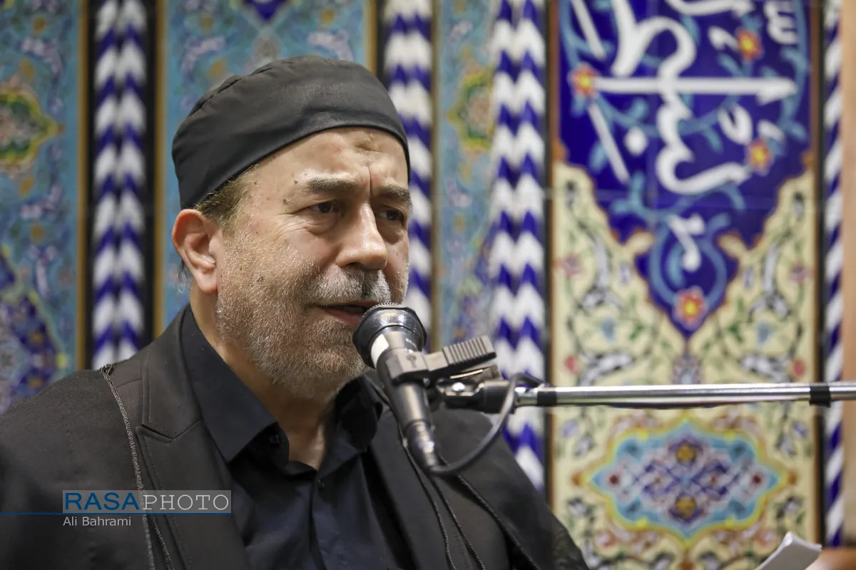 مراسم بزرگداشت قائد شهید امت حضرت آیت&zwnj;الله&zwnj;العظمی خامنه ای در دفتر حضرت آیت الله جوادی آملی