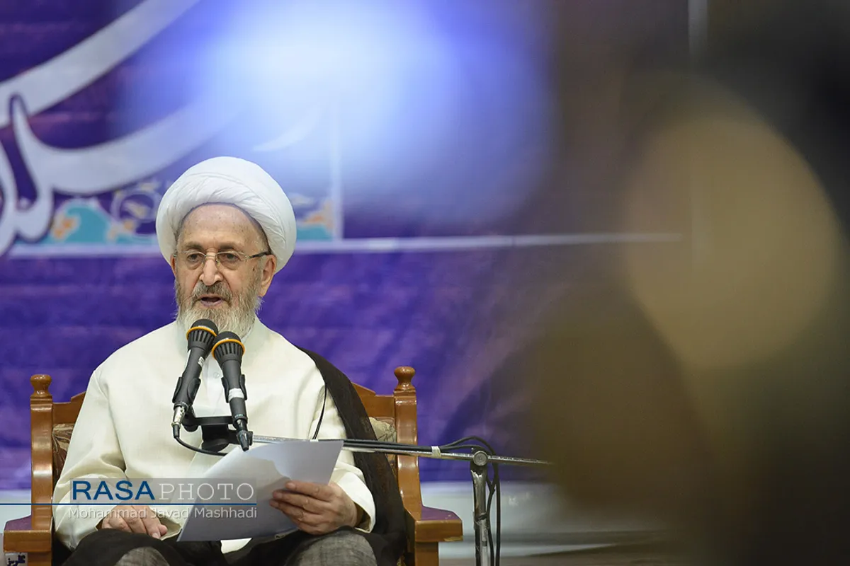 سلسله جلسات اندیشه اسلامی با سخنرانی حضرت آیت الله سبحانی