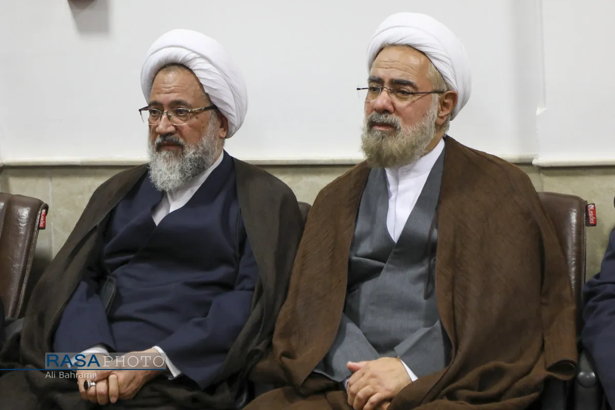 مراسم بزرگداشت قائد شهید امت حضرت آیت&zwnj;الله&zwnj;العظمی خامنه ای در دفتر حضرت آیت الله جوادی آملی