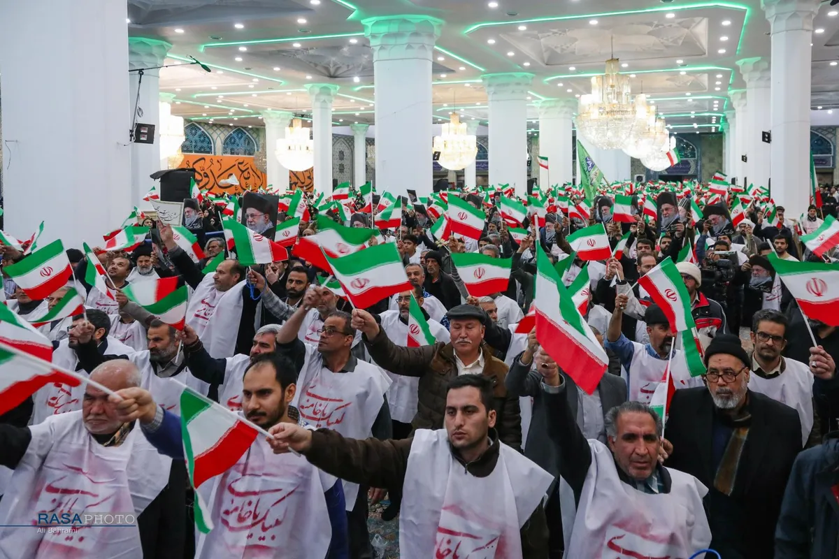 اجتماع بزرگ بیعت امت با ولایت