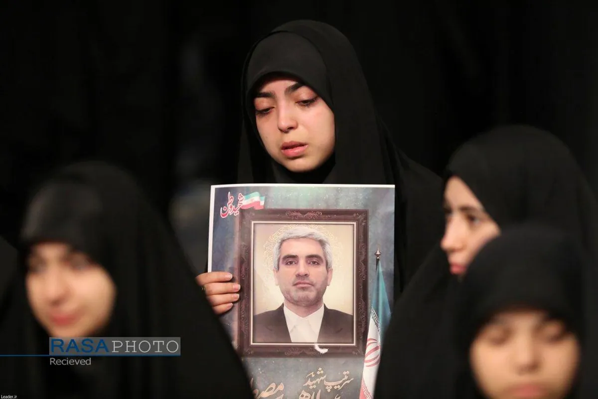 مراسم بزرگداشت رئیس&zwnj;جمهور شهید و همراهان گرامی ایشان با حضور رهبر انقلاب