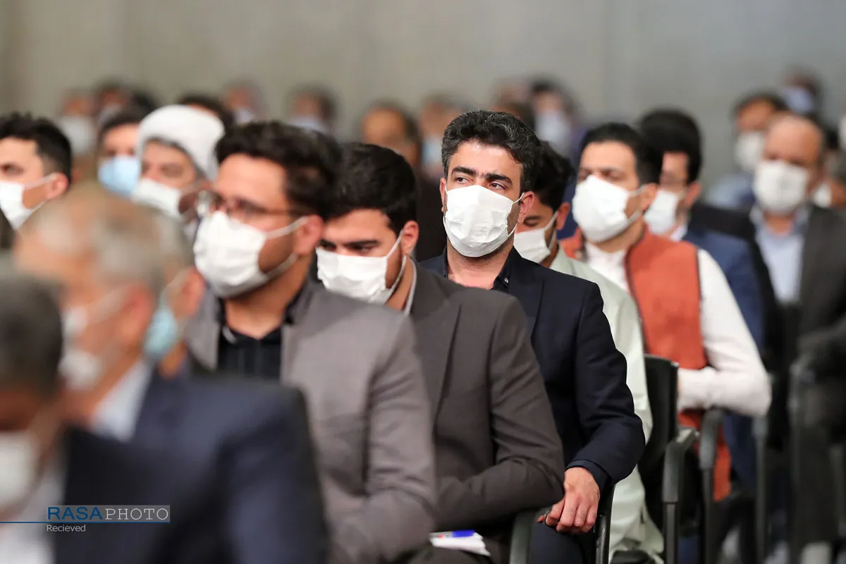 دیدار جمعی از معلمان با مقام معظم رهبری